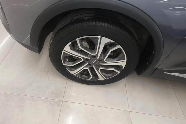 Used Chery Tiggo 7 PLUS 2023 Facelift 1.6 TGDI DCT Luxury Model Left Front Wheel Hub