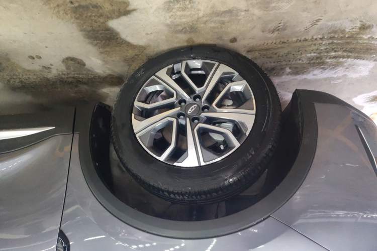 Used Chery Tiggo 7 PLUS 2023 1.6 TGDI DCT Prestige Edition Left Front Wheel Hub
