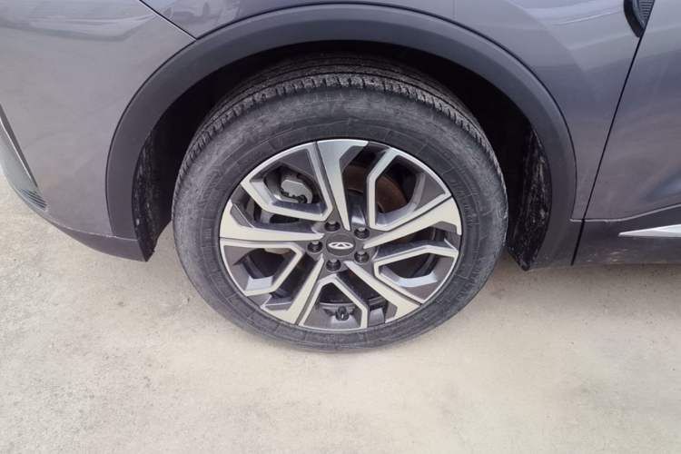 Used Chery Tiggo 7 PLUS 2023 Champion Edition 1.5 TCI CVT Extraordinary Version Left Front Wheel Hub