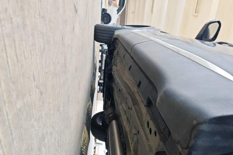 Used Chery Tiggo 7 PLUS 2023 1.6 TGDI DCT Prestige Edition Left Side Sill