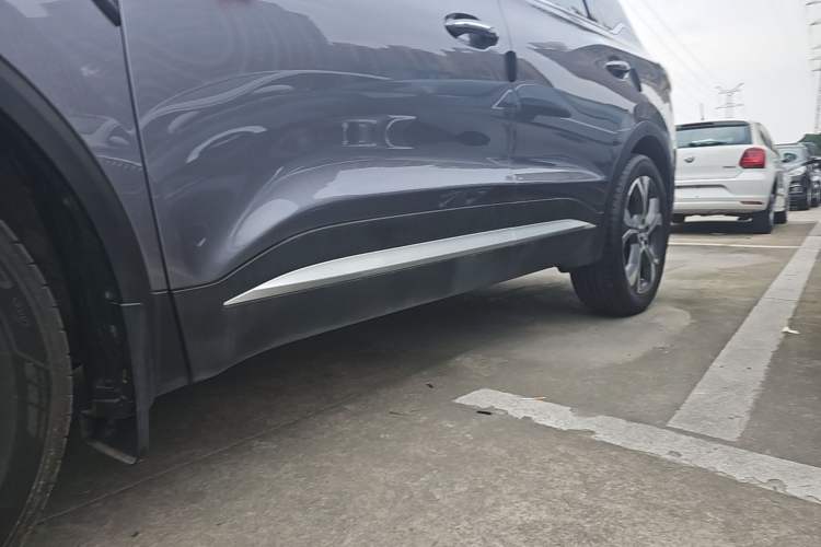Used Chery Tiggo 7 PLUS 2023 1.6 TGDI DCT Flagship Version Left Side Sill