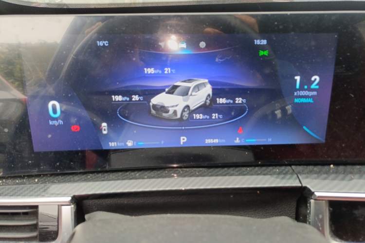 Used Chery Tiggo 7 PLUS 2023 1.6 TGDI DCT Prestige Edition Odometer Close Up