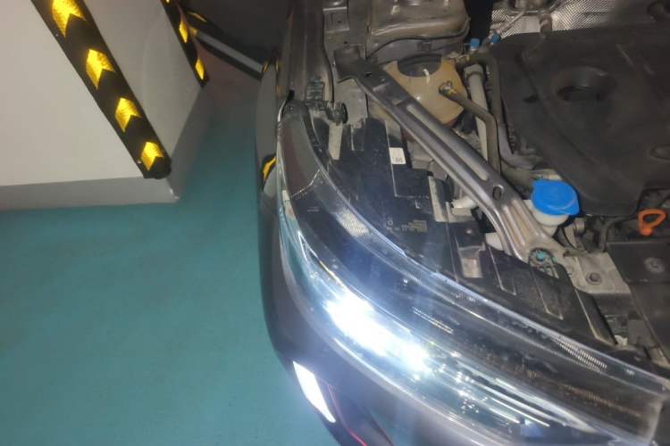 Used Chery Tiggo 7 PLUS 2023 Champion Edition 1.5 TCI CVT Extraordinary Version Right Front Headlight