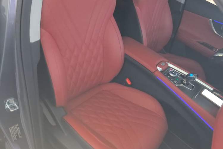 Used Chery Tiggo 7 PLUS 2023 Revised Version 1.6 TGDI DCT Prestige Edition Right Front Seat
