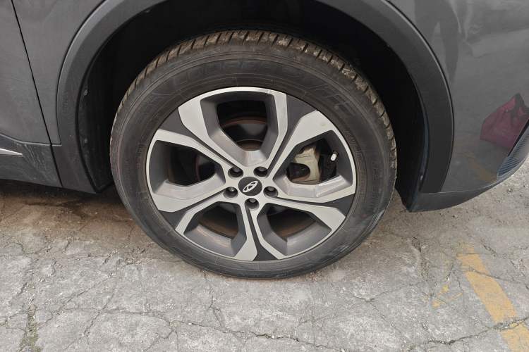 Used Chery Tiggo 7 PLUS 2023 1.6 TGDI DCT Flagship Version Right Front Wheel Hub