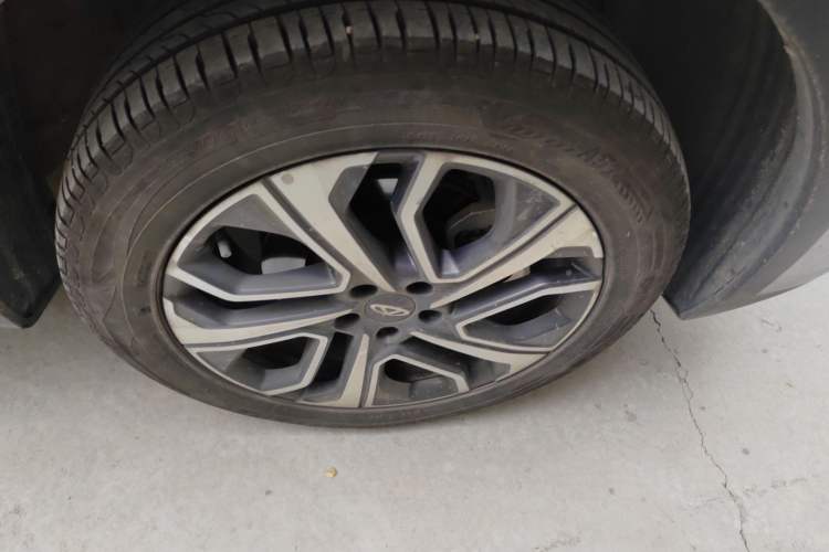 Used Chery Tiggo 7 PLUS 2023 1.6 TGDI DCT Prestige Edition Right Front Wheel Hub