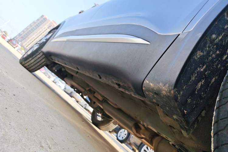 Used Chery Tiggo 7 PLUS 2023 Champion Edition 1.5 TCI CVT Extraordinary Version Right Side Sill