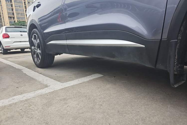 Used Chery Tiggo 7 PLUS 2023 1.6 TGDI DCT Flagship Version Right Side Sill