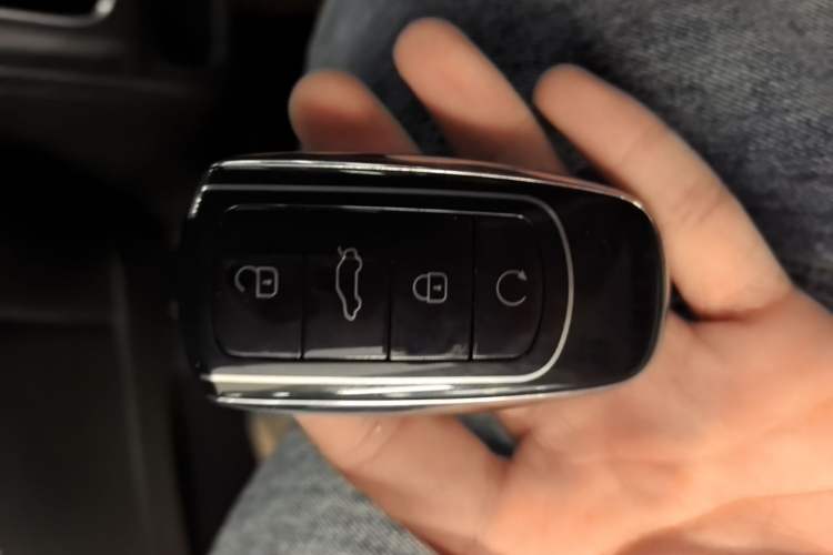 Used Chery Tiggo 7 PLUS 2023 Revised Version 1.6 TGDI DCT Prestige Edition Vehicle Key