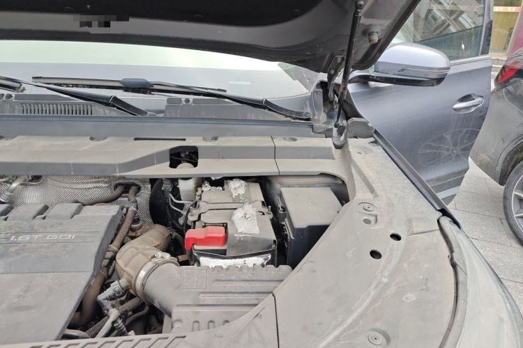 Used Chery Tiggo 7 PLUS 2023 Revised Version 1.6 TGDI DCT Prestige Edition Engine Bay Left