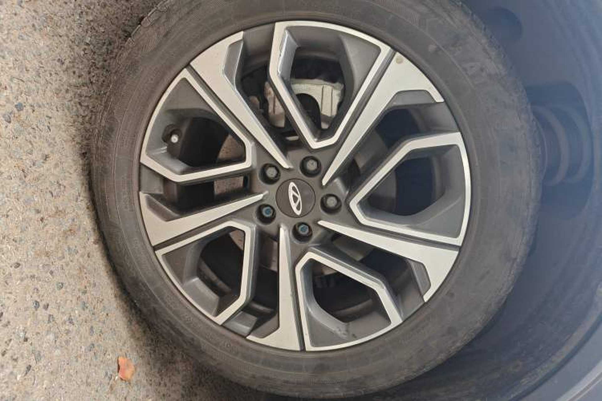 Used Chery Tiggo 7 PLUS 2023 Champion Edition 1.5TGDI DCT Prestige Model Right Front Wheel Hub