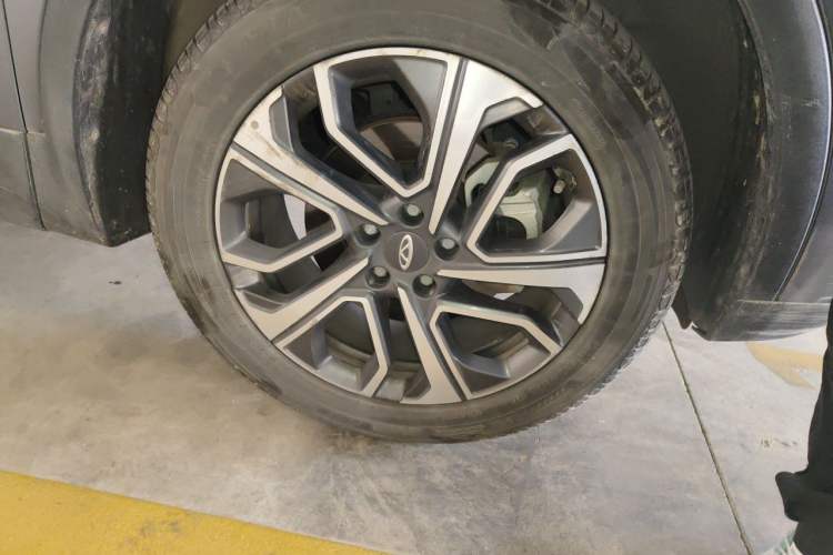 Used Chery Tiggo 7 PLUS 2023 1.6 TGDI DCT Prestige Edition Right Front Wheel Hub