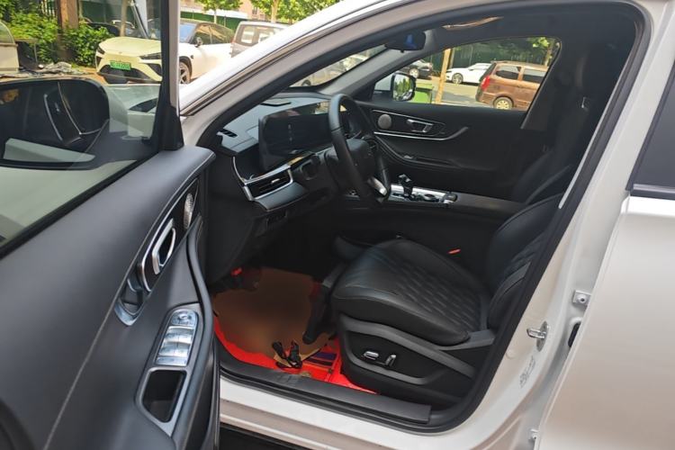 Used Chery Tiggo 7 PLUS 2023 Champion Edition 1.5 TCI CVT Extraordinary Version Driver Seat
