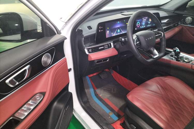 Used Chery Tiggo 7 PLUS 2023 Facelift 1.6 TGDI DCT Luxury Model Driver Seat