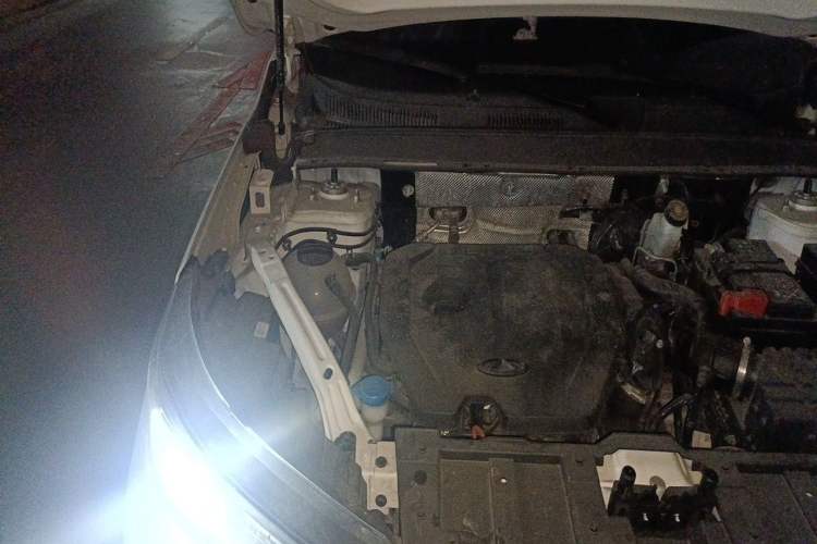 Used Chery Tiggo 7 PLUS 2023 Champion Edition 1.5 TCI CVT Luxury Model Engine Bay Right