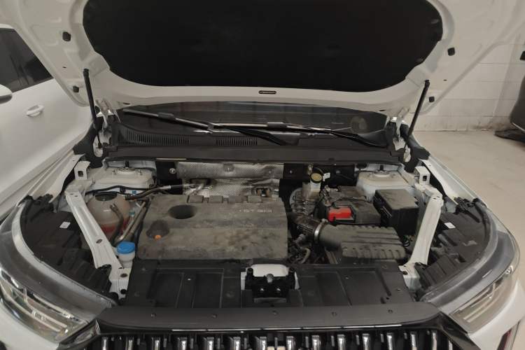 Used Chery Tiggo 7 PLUS 2023 Champion Edition 1.6 TGDI DCT Extraordinary Version Engine Bay
