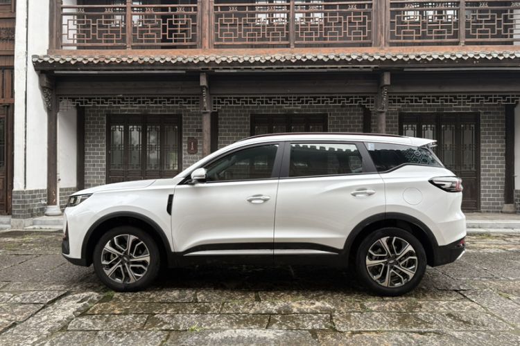 Used Chery Tiggo 7 PLUS 2023 Champion Edition 1.5 TCI CVT Extraordinary Version Exterior 3