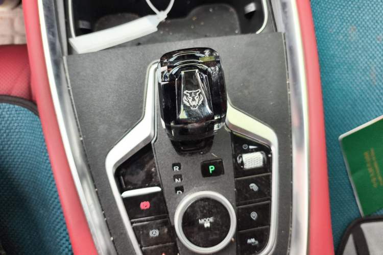 Used Chery Tiggo 7 PLUS 2023 Revised Version 1.6 TGDI DCT Prestige Edition Gear Lever