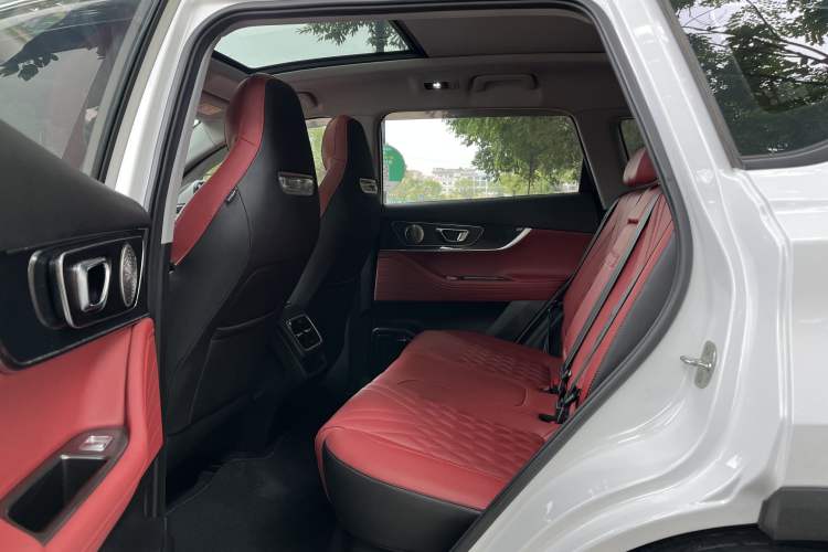 Used Chery Tiggo 7 PLUS 2023 1.6 TGDI DCT Luxury Model Interior 3