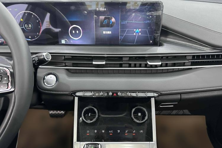 Used Chery Tiggo 7 PLUS 2023 1.5 TCI CVT New Enjoyment Edition Interior 4