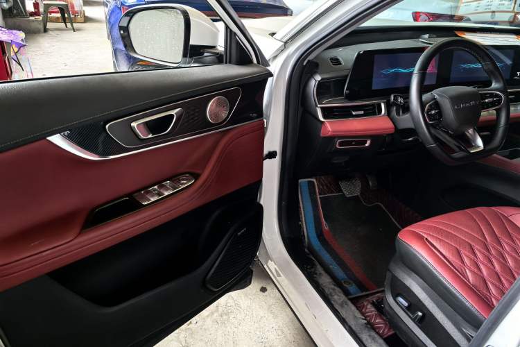 Used Chery Tiggo 7 PLUS 2023 Champion Edition 1.5 TGDI DCT Luxury Model Interior 4