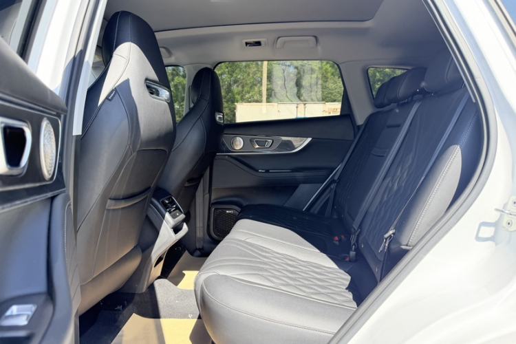 Used Chery Tiggo 7 PLUS 2023 Champion Edition 1.5 TCI CVT Extraordinary Version Interior 5