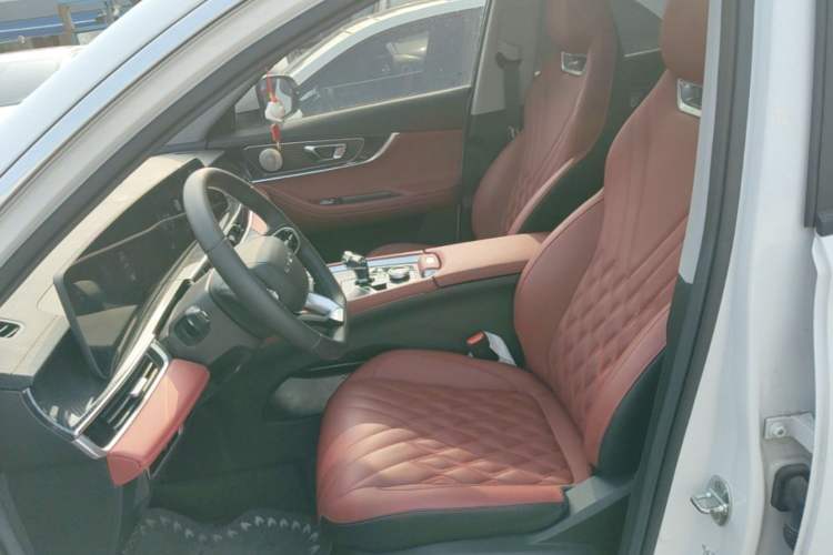 Used Chery Tiggo 7 PLUS 2023 Champion Edition 1.5TGDI DCT Prestige Model Left Front Seat
