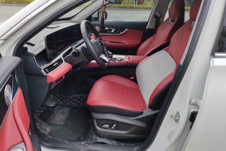 Used Chery Tiggo 7 PLUS 2023 1.6 TGDI DCT Prestige Edition Left Front Seat