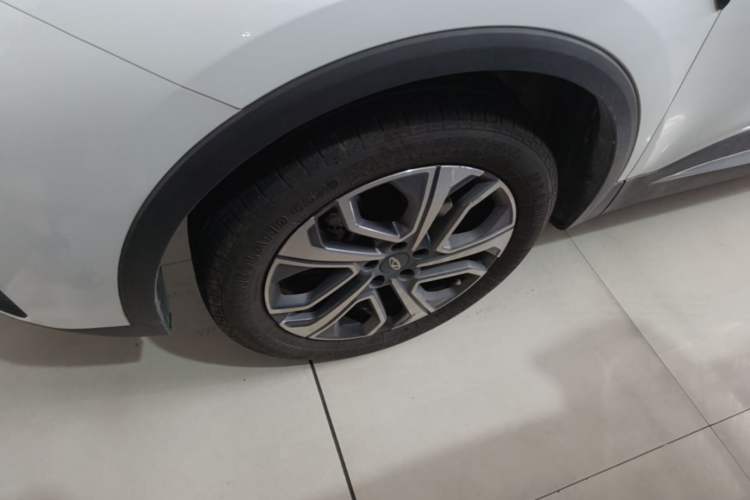 Used Chery Tiggo 7 PLUS 2023 Facelift 1.6 TGDI DCT Luxury Model Left Front Wheel Hub