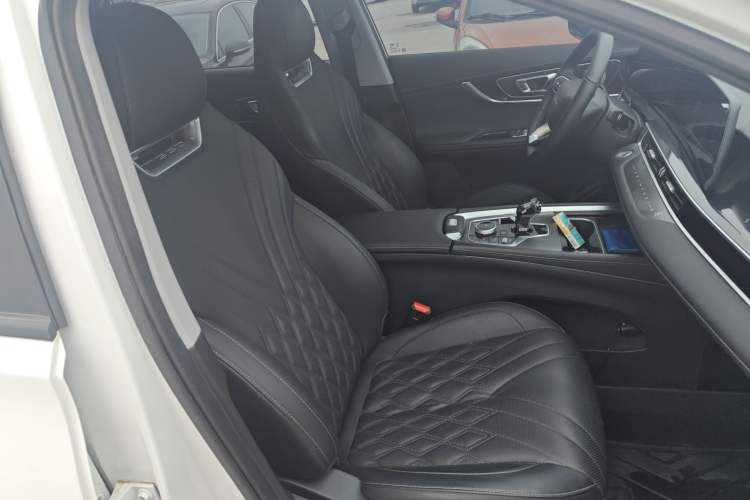 Used Chery Tiggo 7 PLUS 2023 1.6 TGDI DCT Luxury Model Right Front Seat