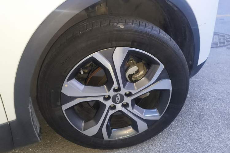 Used Chery Tiggo 7 PLUS 2023 1.6 TGDI DCT Flagship Version Right Front Wheel Hub