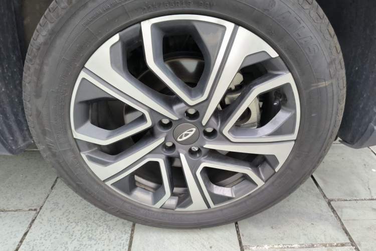 Used Chery Tiggo 7 PLUS 2023 Revised Version 1.6 TGDI DCT Prestige Edition Right Front Wheel Hub