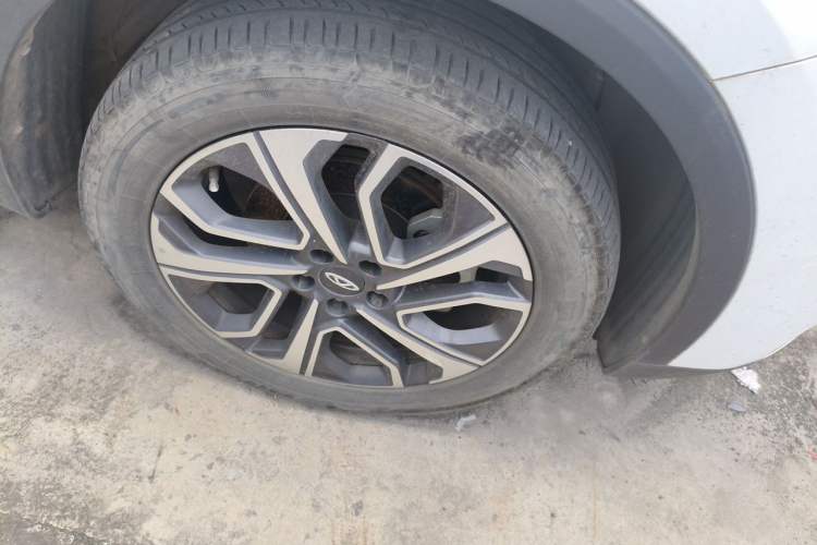 Used Chery Tiggo 7 PLUS 2023 1.6 TGDI DCT Prestige Edition Right Front Wheel Hub