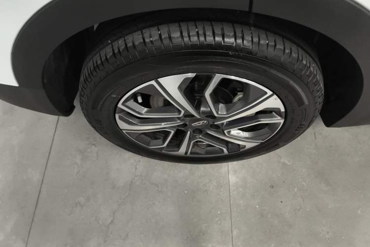 Used Chery Tiggo 7 PLUS 2023 Facelift 1.6 TGDI DCT Luxury Model Right Rear Wheel Hub