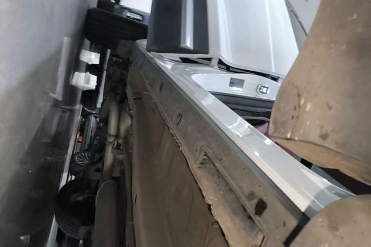 Used Chery Tiggo 7 PLUS 2023 Revised 1.6 TGDI DCT Flagship Edition Right Side Sill