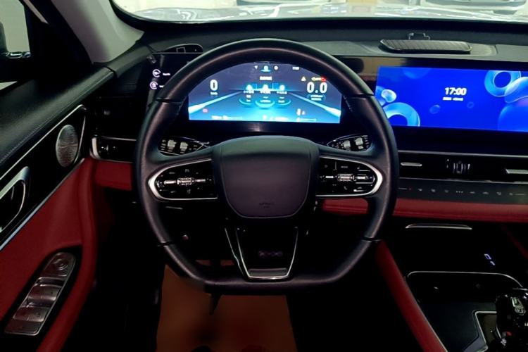Used Chery Tiggo 7 PLUS 2023 Facelift 1.6 TGDI DCT Luxury Model Steering Wheel