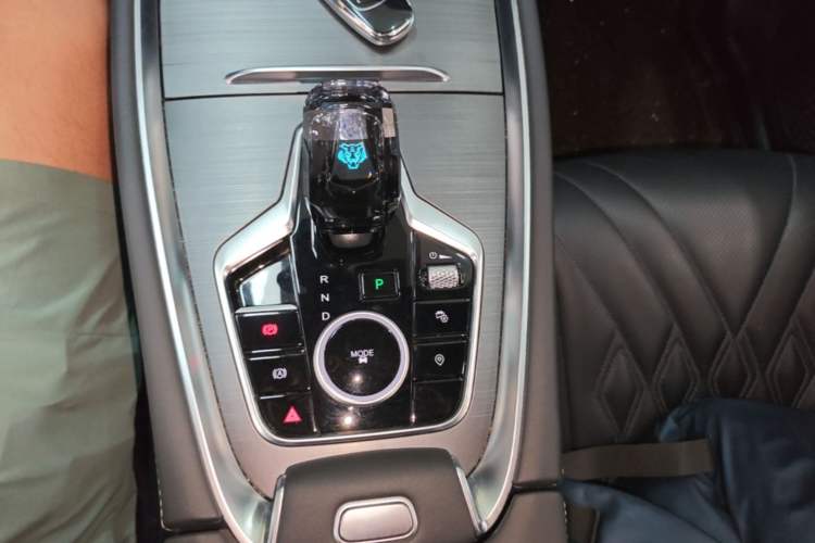 Used Chery Tiggo 7 PLUS 2025 1.6 TGDI DCT Luxury Version Gear Lever