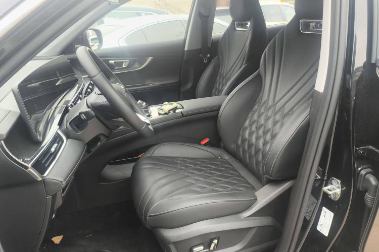 Used Chery Tiggo 7 PLUS 2025 1.6 TGDI DCT Prestige Version Left Front Seat
