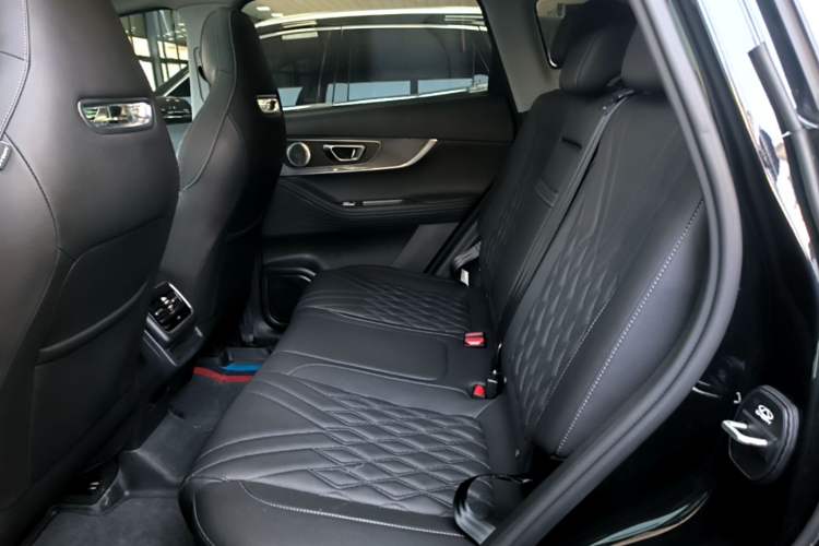 Used Chery Tiggo 7 PLUS 2025 1.6 TGDI DCT Prestige Version Left Rear Seat