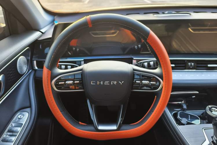 Used Chery Tiggo 7 PLUS 2025 1.6 TGDI DCT Prestige Version Interior 3