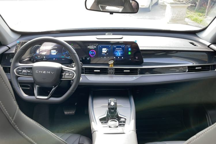 Used Chery Tiggo 7 PLUS 2025 1.6 TGDI AT Prestige Version Center Console
