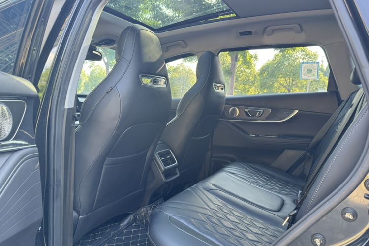 Used Chery Tiggo 7 PLUS New Energy 2023 Champion Edition 1.5T 100KM Speedy Version Interior 4