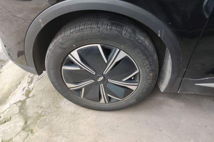 Used Chery Tiggo 7 PLUS New Energy 2023 Champion Edition 1.5T 100KM Speedy Version Left Front Wheel Hub