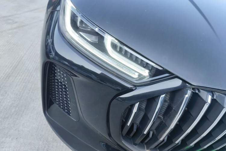 Used Chery Tiggo 7 PLUS New Energy 2023 Champion Edition 1.5T 100KM Speedy Version Right Front Headlight