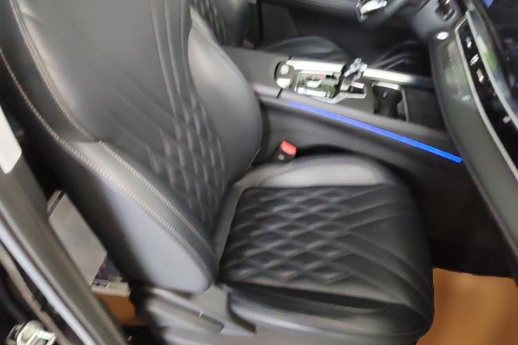 Used Chery Tiggo 7 PLUS New Energy 2023 Champion Edition 1.5T 100KM Speedy Version Right Front Seat