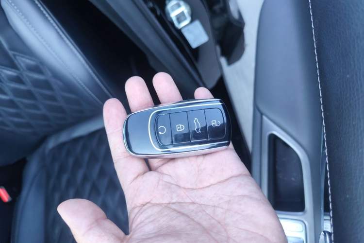 Used Chery Tiggo 7 PLUS New Energy 2023 Champion Edition 1.5T 100KM Speedy Version Vehicle Key