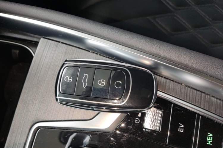 Used Chery Tiggo 7 PLUS New Energy 2023 Champion Edition 1.5T 100KM Speedy Version Vehicle Key