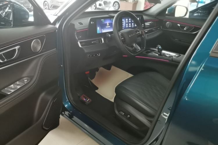 Used Chery Tiggo 7 PLUS New Energy 2023 Champion Edition 1.5T 100KM Speedy Version Driver Seat
