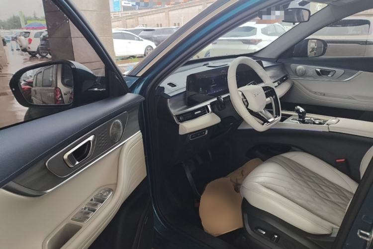 Used Chery Tiggo 7 PLUS New Energy 2023 1.5T ZhiShang Trim Driver Seat