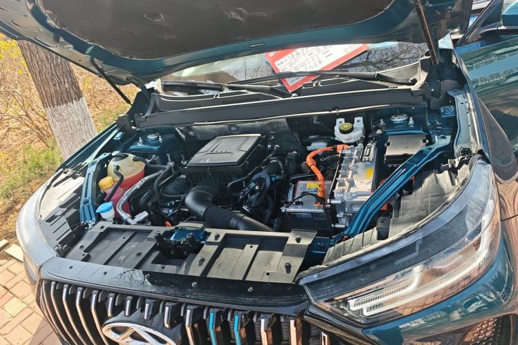Used Chery Tiggo 7 PLUS New Energy 2023 1.5T ZhiShang Trim Engine Bay